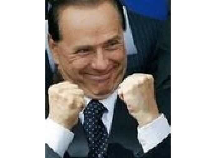 Berlusconi assolto Berlusconi assolto